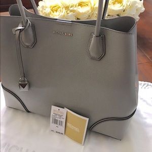 Michael Kors tote